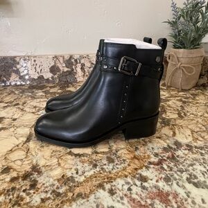 Leather ankle boots almond toe New in Box, size 6 (EU37)